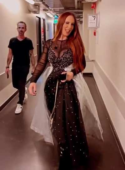 Simone Simons