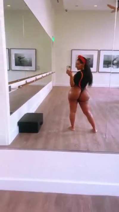 🍑