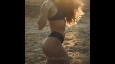 Model Summer Ray