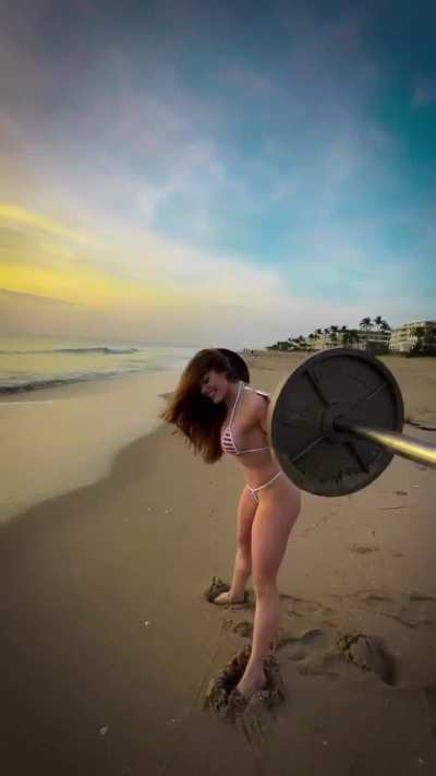 Samantha Skolkin (@xxs<wbr>amant<wbr>hafit<wbr>)