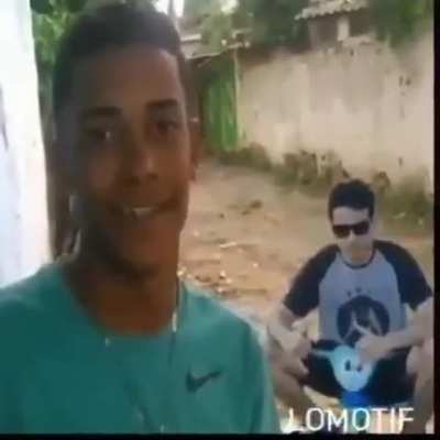 Poze, Paixões