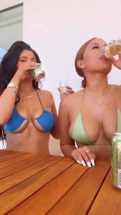 Kylie x Yaris 