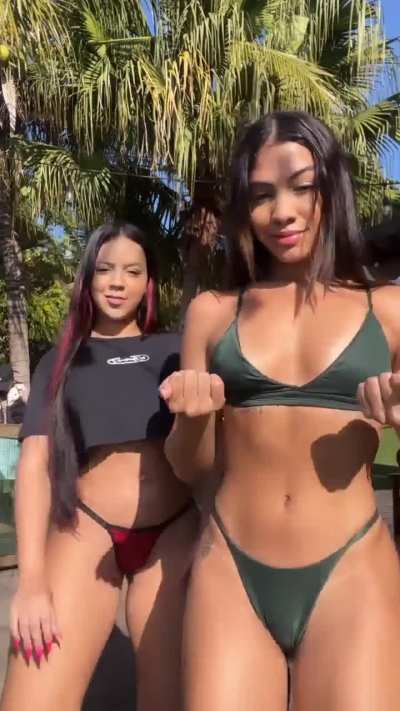 Maria & Ana