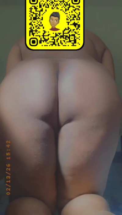 2022 - I was 60 kg slim, happy,had a lot of friends. 2026 - Im now 94 kg depre<wbr>ssed,<wbr>lonel<wbr>y,fat<wbr>,ugly<wbr>, found out all the girl friends I had is enjoying their life with their boyfriends while I'm spreading my hole for horny uncles online everyday. ( I love be