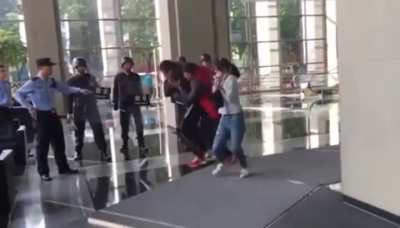 Riot cop uses judo takedown on meat cleaver wielding man with a hostage