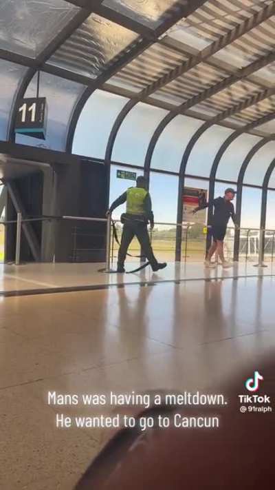 Man needs to make his flight to Cancun