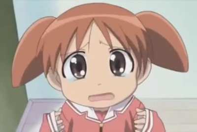 >_<