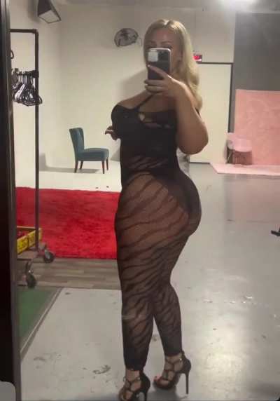 Jenna Shea