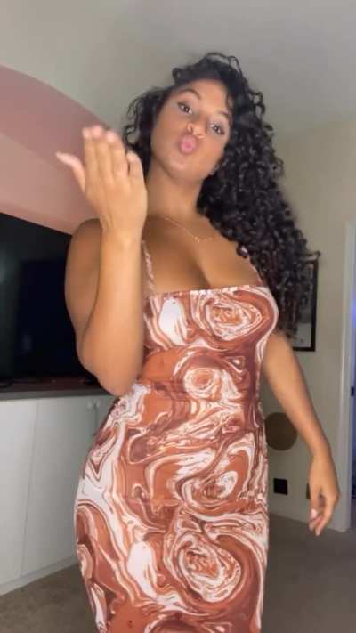 Clementine (@cle<wbr>menti<wbr>nexox<wbr>)