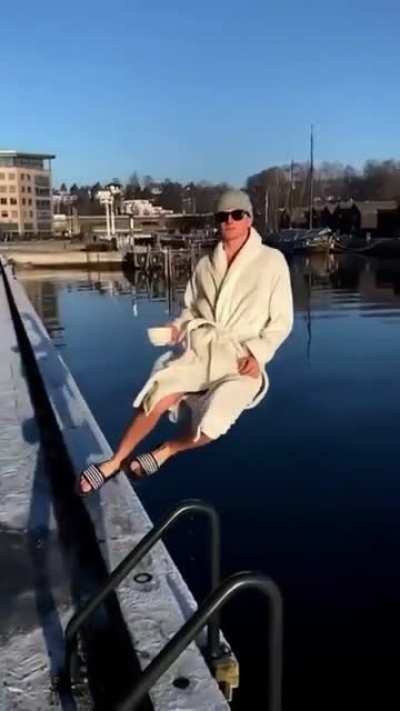 А он хорош