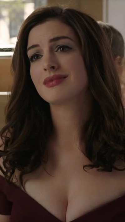 Anne Hathaway