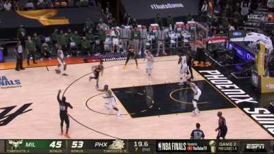 [Highlight] Suns move the ball all over the court before it ends up in Ayton's hands for the and-1