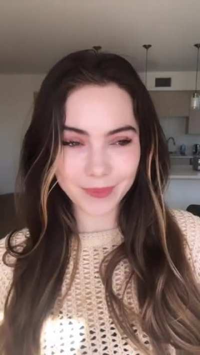IG story about being back on Cameo.