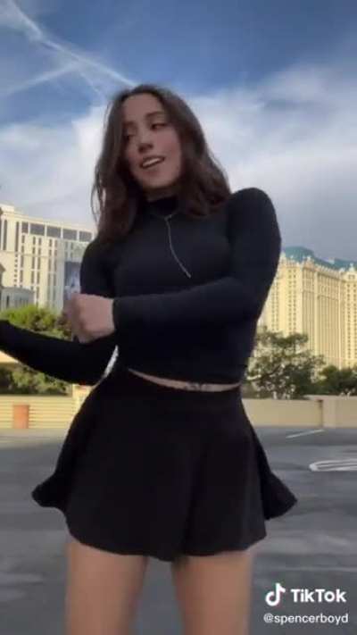 😁