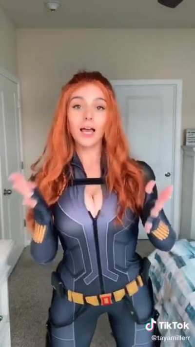 Thought I'd throw it back to some of her Golden Age posts from this time last year. My favorite of her Black Widow outfits.