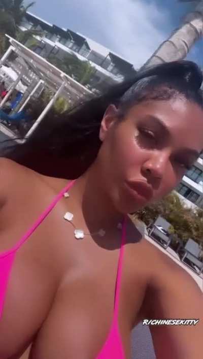 🩷