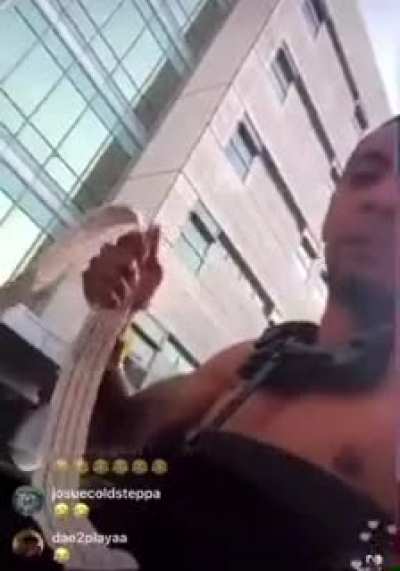 This nigga so stupid bro 😭😭😭