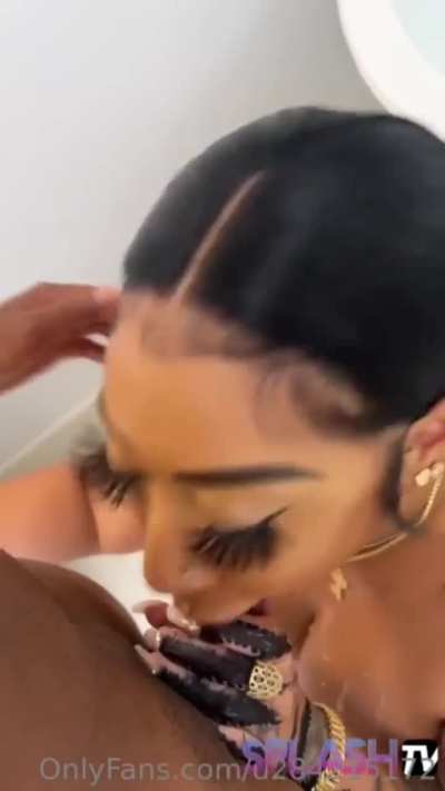 AZZ