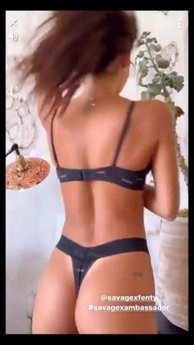 😍