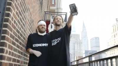 When the stock market doesn't need the economy