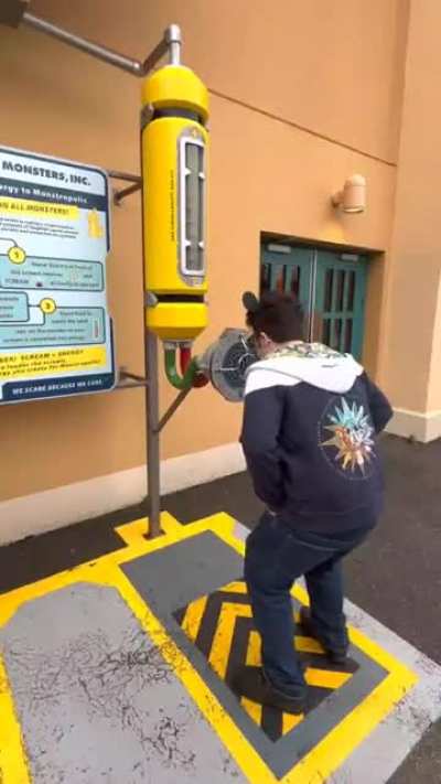 Disneyland Paris. Turns out the machine was not working.