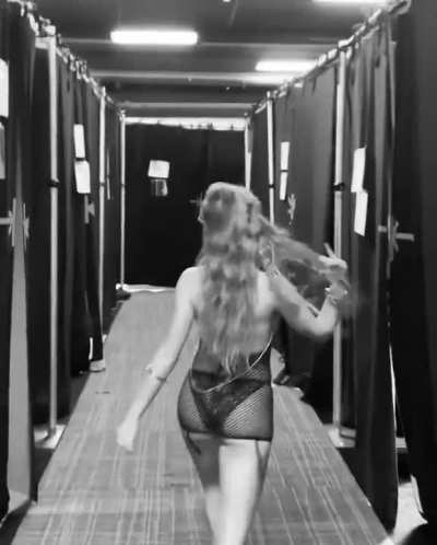 Sabrina Carpenter