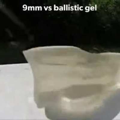 O impacto de uma arma em uma gelatina balística