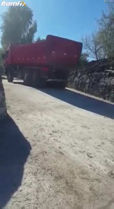 Truck unloading failed