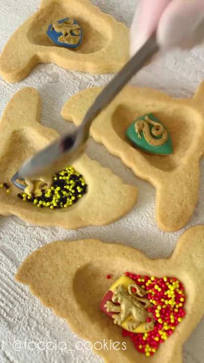 Hogwarts House Reveal Cookies!