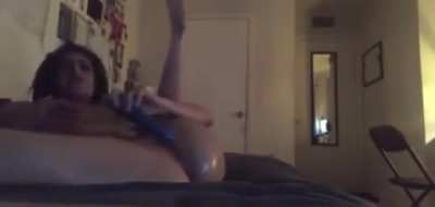 r/The<wbr>Sunny<wbr>Playh<wbr>ouse: Geneve Ayala plays with herself.