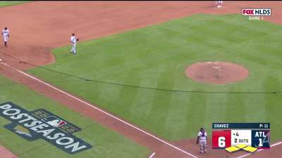 [Highlight] [Highlight] Nick Castellanos does it again knocking in two more runs to make it 6-1 Phillies.