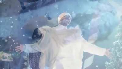 Bruh why did KSI turn into Shah Rukh Khan?