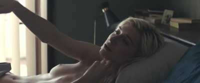 Elizabeth Debicki - The Burnt Orange Heresy (2019)