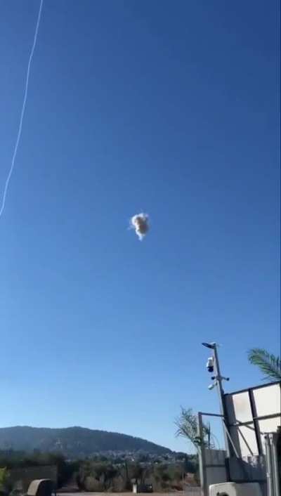[Israel-Lebanon] Extremely close Iron Dome interception + Bonus suicide drone