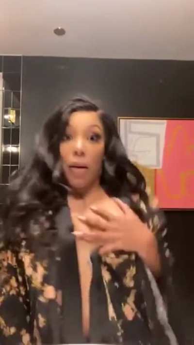 KmichelleOF - Video #3284