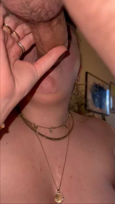 Who is next? Real amateur girl draining random strangers Part 2