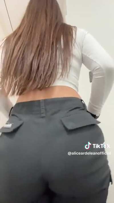 @alic<wbr>earde<wbr>leano<wbr>ffici<wbr>al
