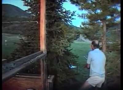 Hunter S. Thomson gets into a gunfight with his neighbor