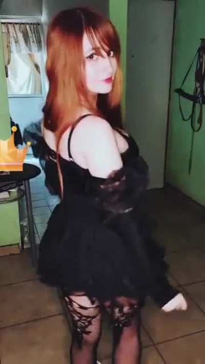 Gótica Culona UWU