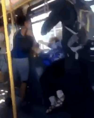 Lady gets dropped after spitting in someone’s face