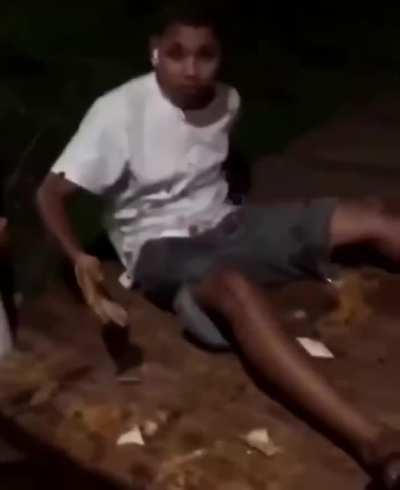 Caiu q nem bosta