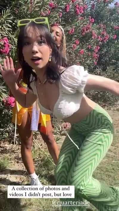 Jodi jiggle
