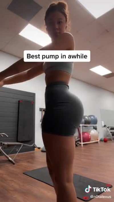 Her b🍑🍑ty so 🅿️hat