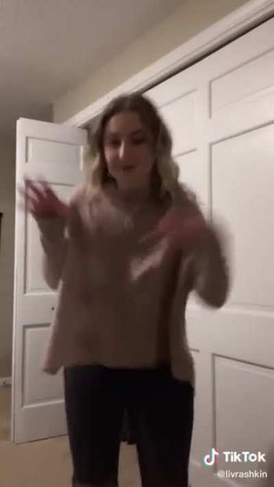 She’s so HAWT