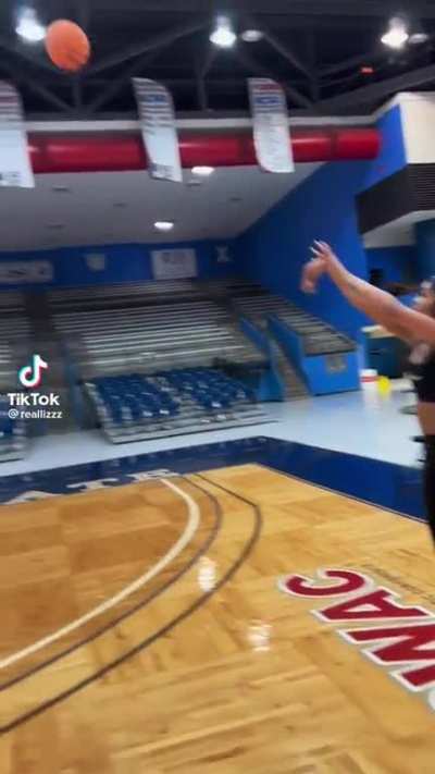 😍🏀🍑😍