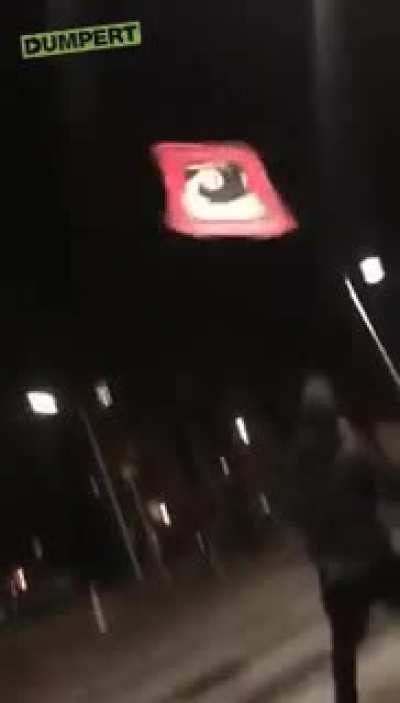 throw a sign