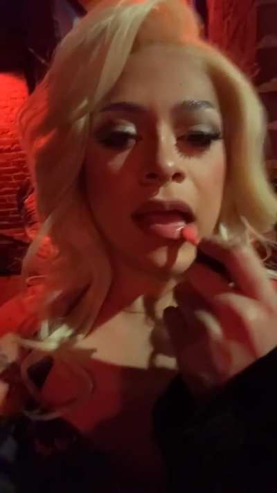 Lipgloss is necessary!