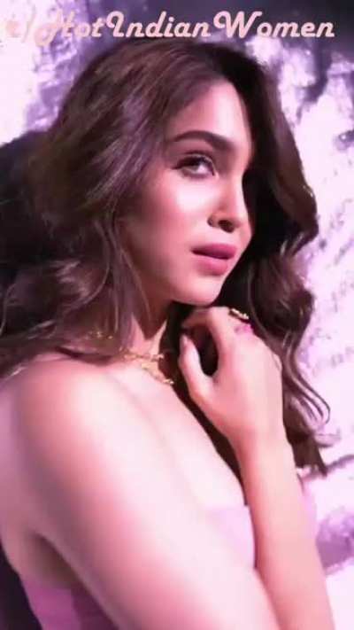 ✨Sharvari Wagh✨ absolute 🔥😍