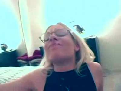 Blonde Slut Doesn't Like Cum on Her Face