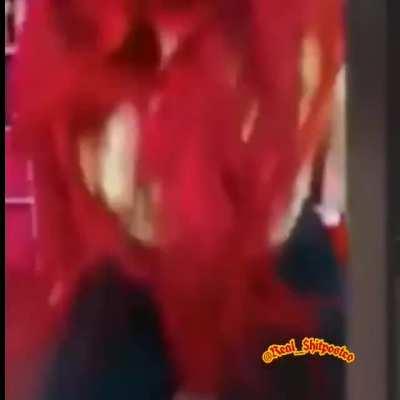 😳